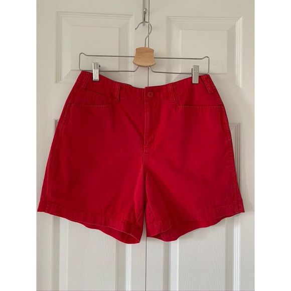 Essentials style short - Picture 1 of 3
